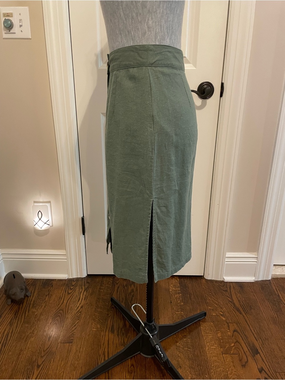 Vero Moda Olive Green Button-Front Midi Skirt - Picture 5 of 15